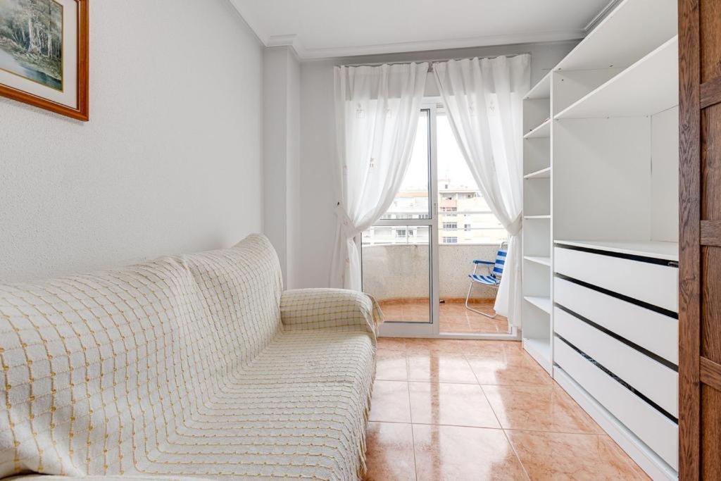 San Pascual Apartment
